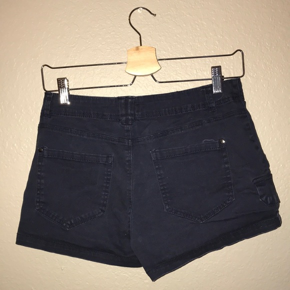 Shorts - Picture 2 of 2